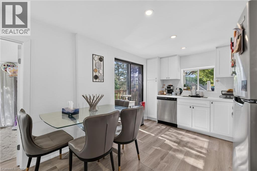 1244 MARTINDALE Road - 17