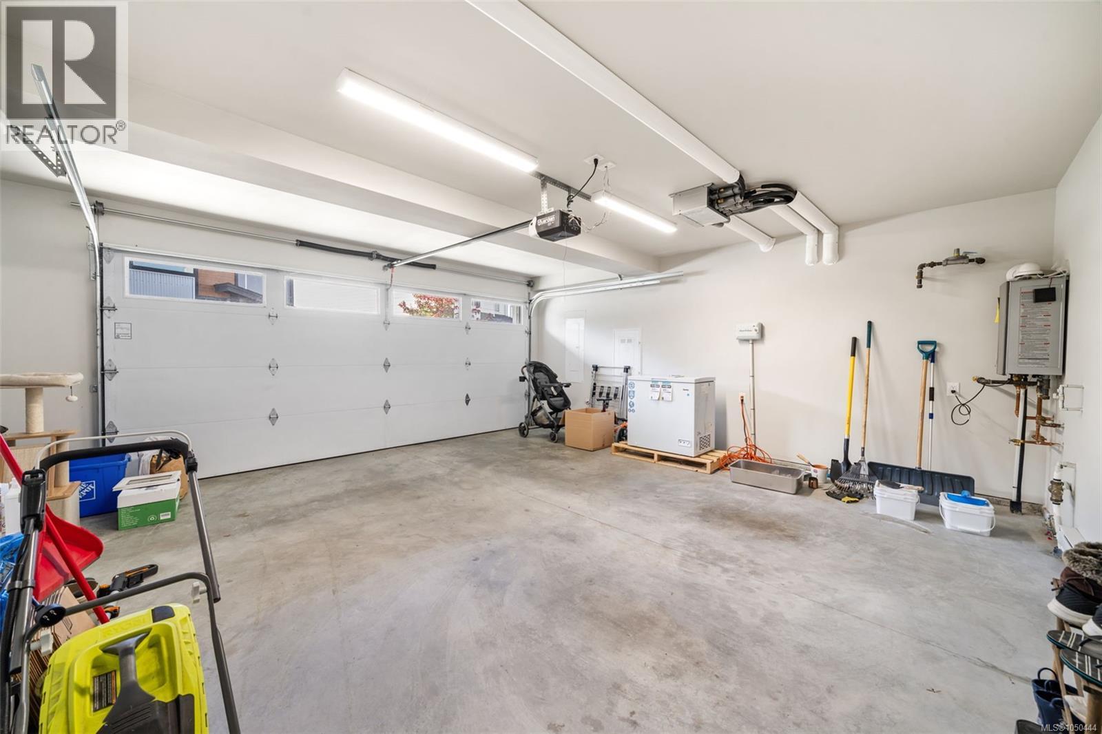 2728 CELESTIAL Crt - Image 21