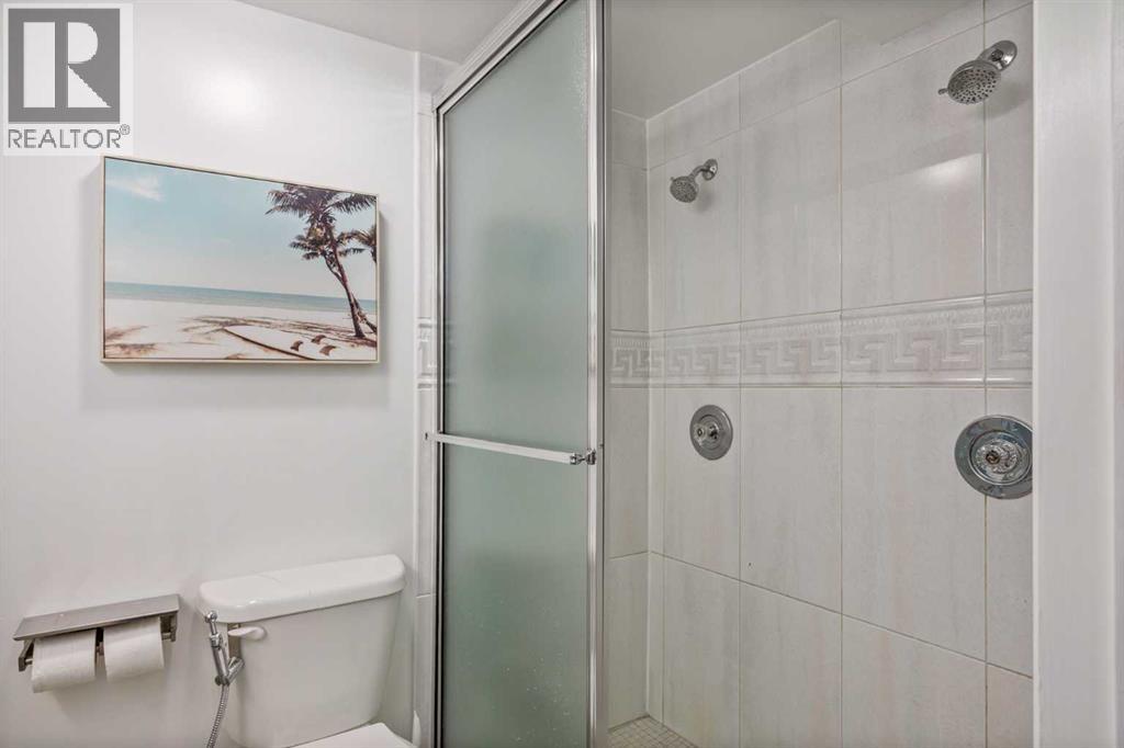 4711 26 Avenue SW - 31