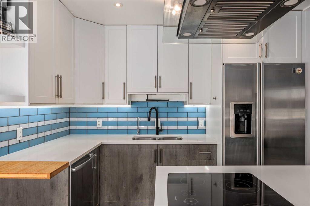 4711 26 Avenue SW - 13