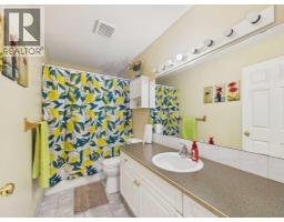 792 Lancaster Drive, Red Deer, AB T4R2J9 Photo 19