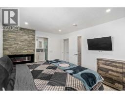 Living room - 119 Silvercreek Close Nw, Calgary, AB T3B4G2 Photo 15