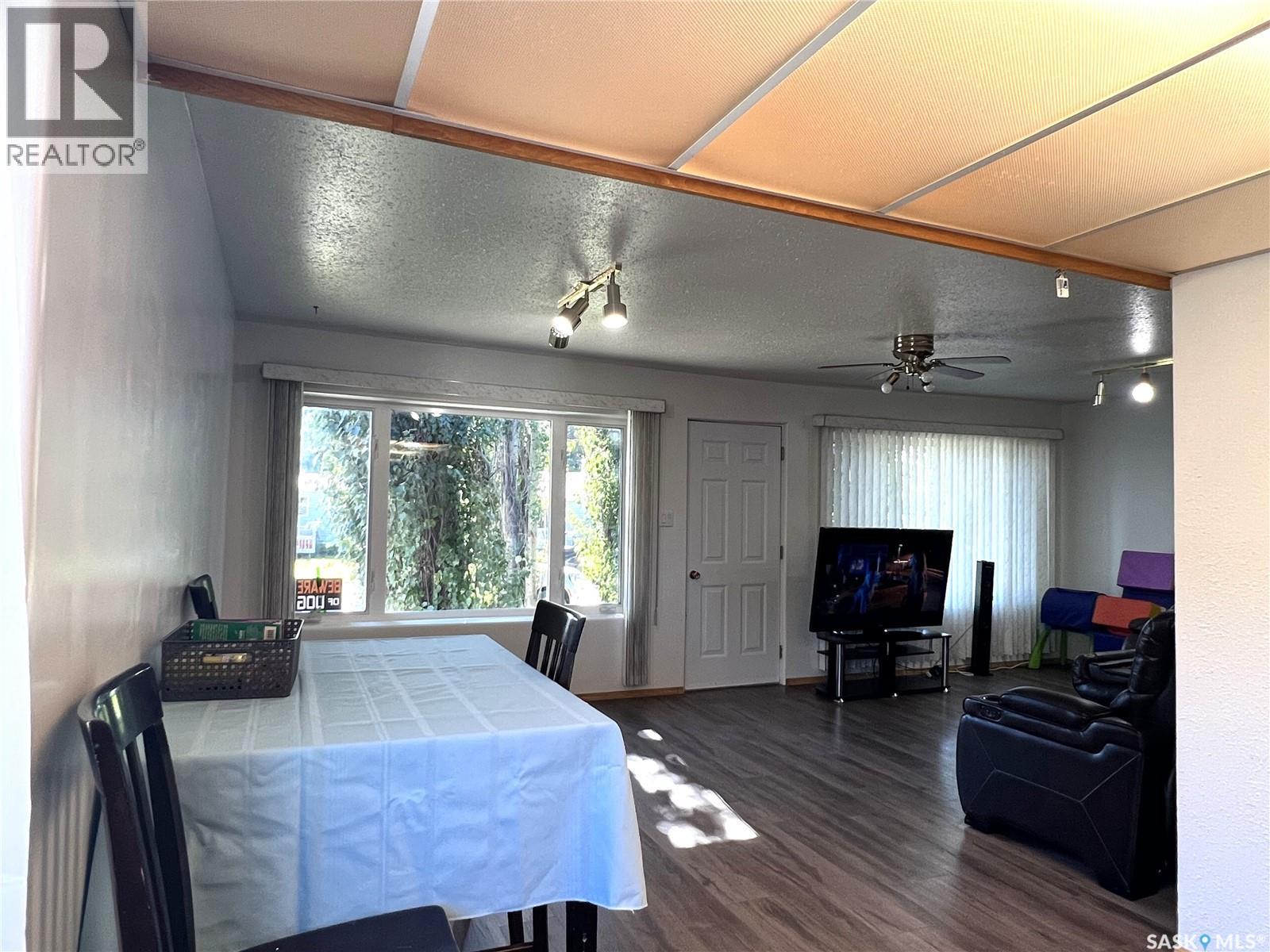 515 3rd AVENUE W, Meadow Lake — photo 20