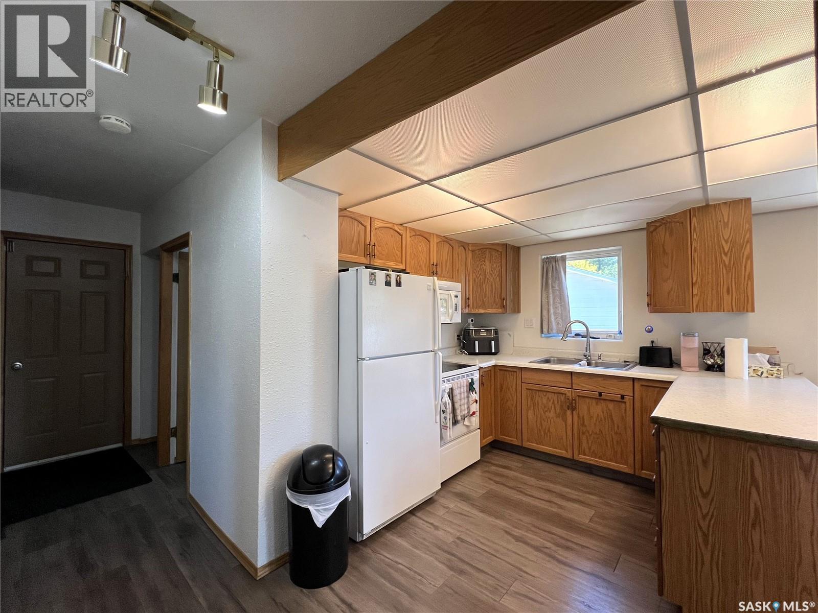515 3rd AVENUE W, Meadow Lake — photo 5