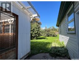 515 3rd Avenue W, Meadow Lake, SK S9X1B2 Photo 27