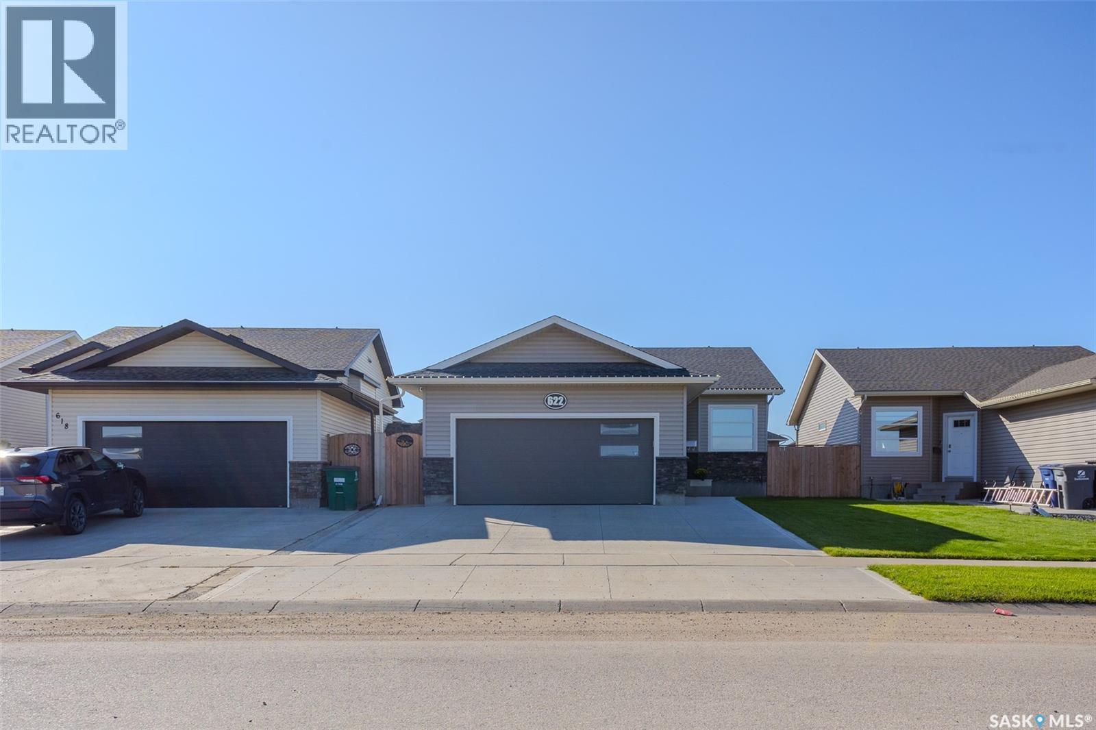 622 Rosewood BOULEVARD W - Image 45