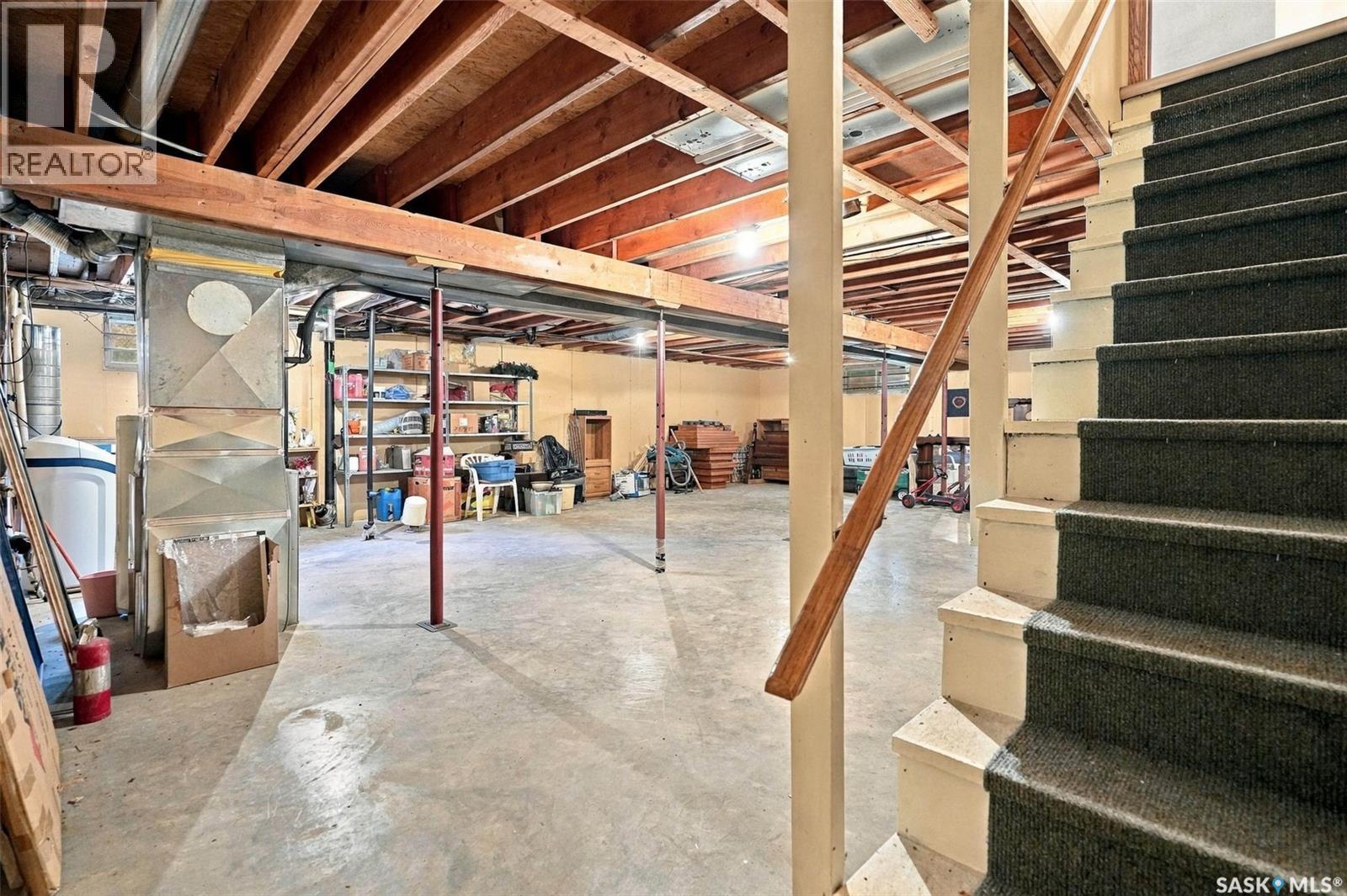 1204 Lapchuk CRESCENT N - 28