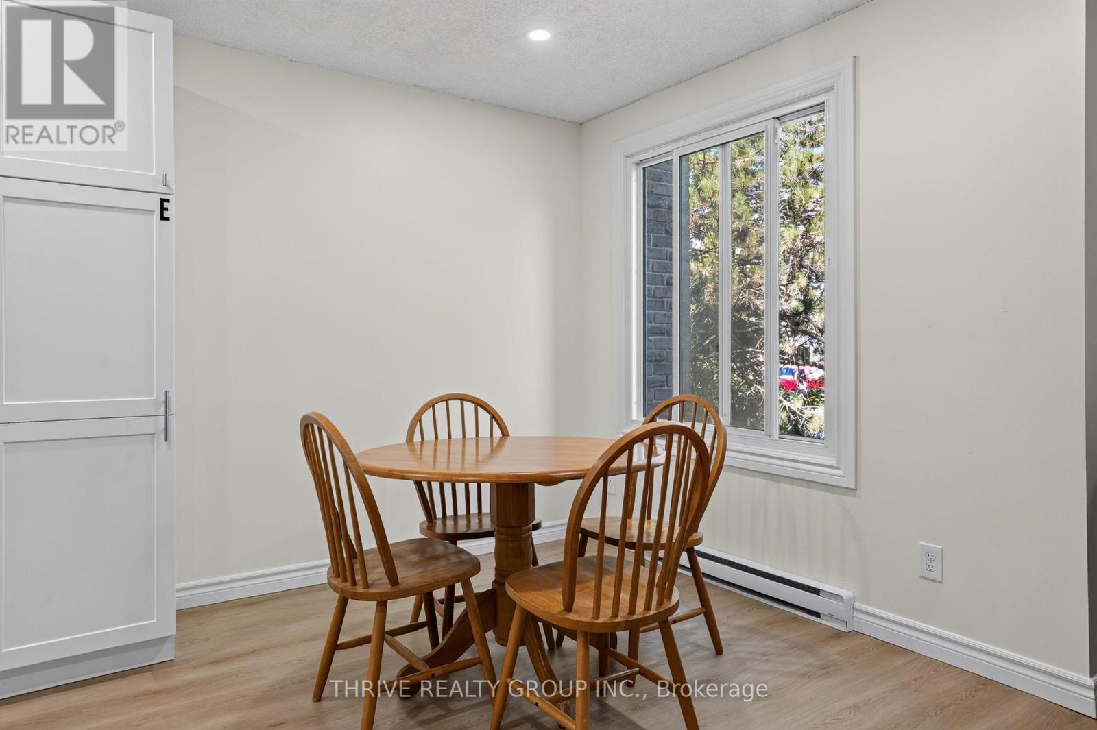 36 - 40 SUMMIT AVENUE, London North (North N) — photo 6