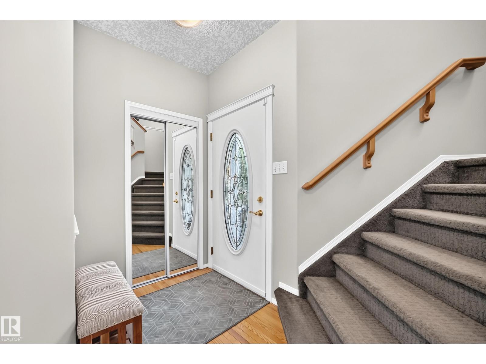 265 DUNVEGAN RD NW photo 2