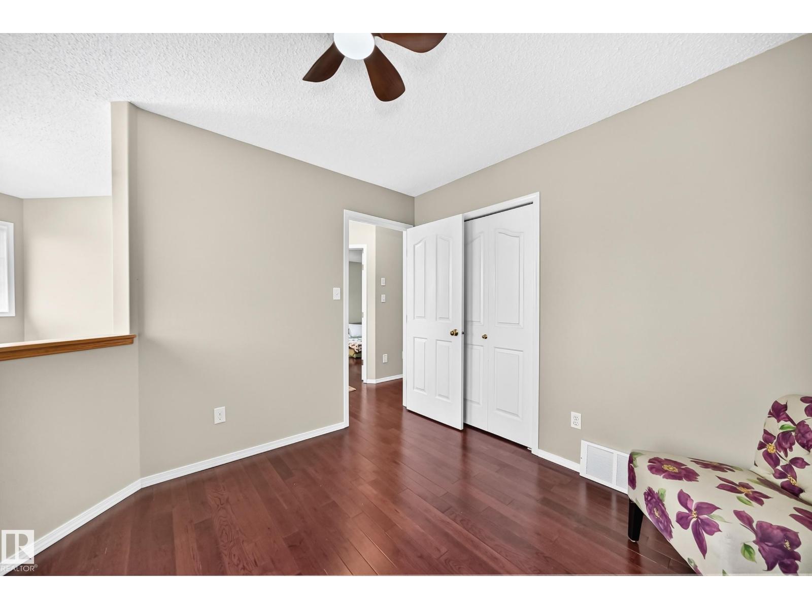 265 DUNVEGAN RD NW - 30