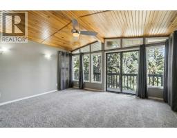 1423 75 Avenue SW - photo 18