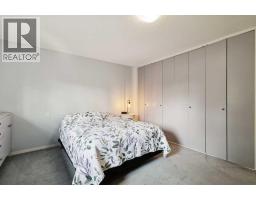 1423 75 Avenue SW - photo 15
