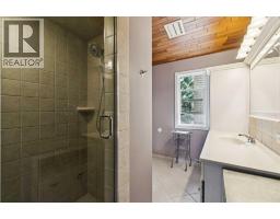 1423 75 Avenue SW - photo 26
