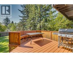 1423 75 Avenue SW - photo 34