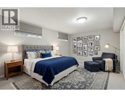 1423 75 Avenue SW - photo 30