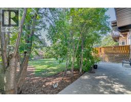 1423 75 Avenue SW - photo 31