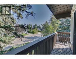 1423 75 Avenue SW - photo 20