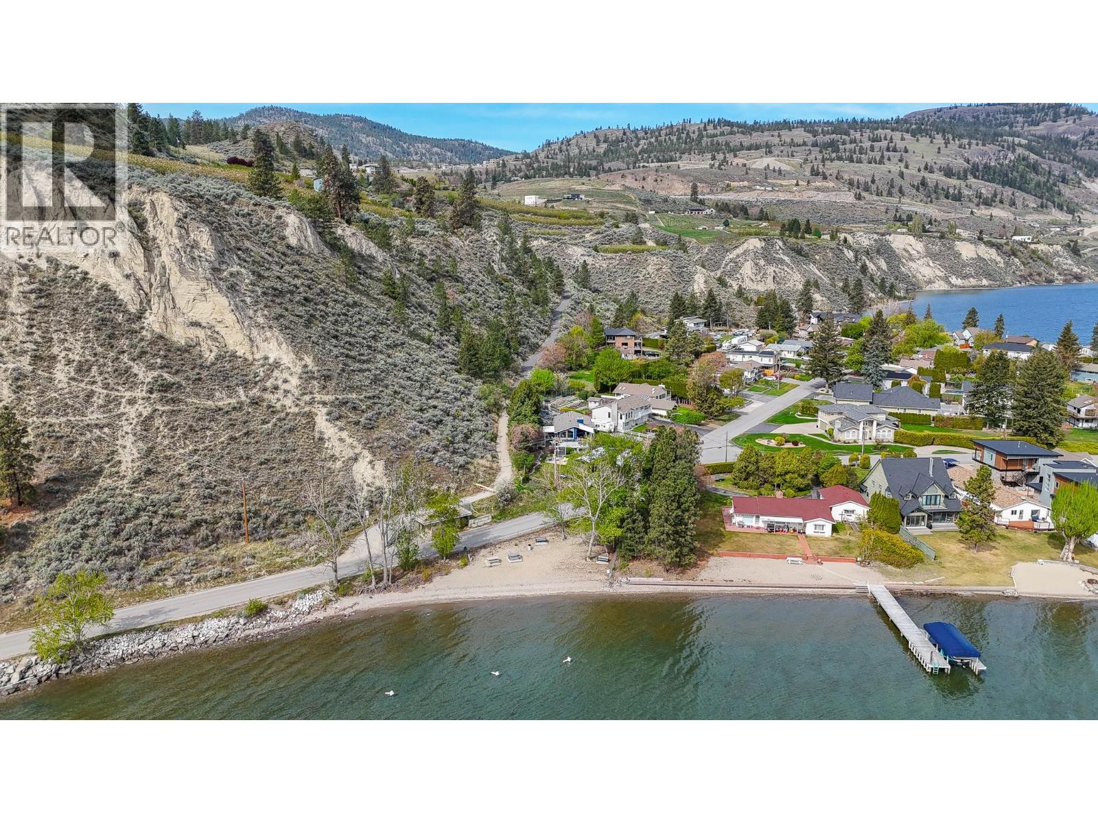 7315 HIGGIN Avenue, Summerland