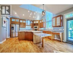32 Evercreek Bluffs Crescent SW - photo 12