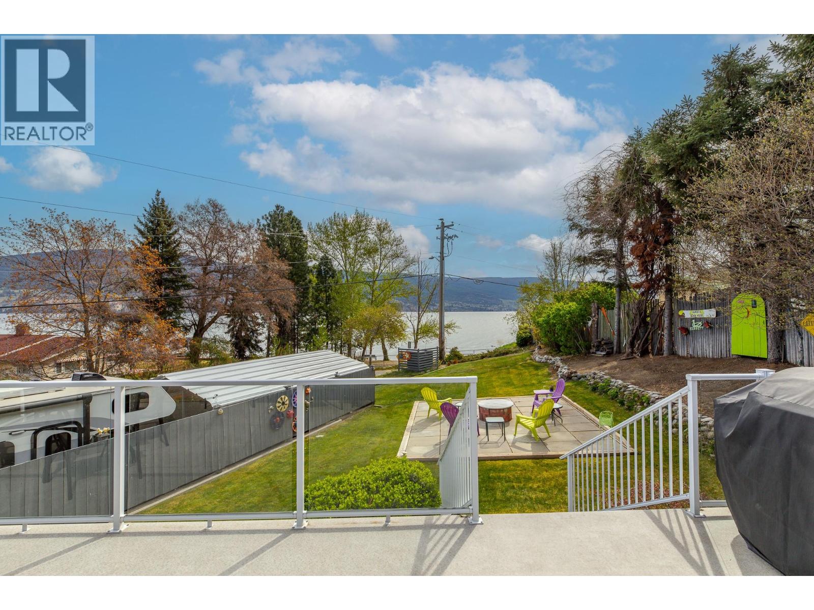 7315 HIGGIN Avenue, Summerland
