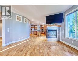 32 Evercreek Bluffs Crescent SW - photo 11