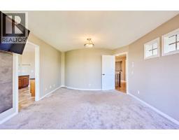 32 Evercreek Bluffs Crescent SW - photo 27
