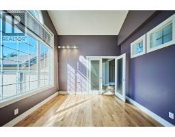 32 Evercreek Bluffs Crescent SW - photo 20