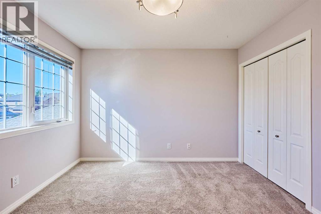 32 Evercreek Bluffs Crescent SW - photo 33