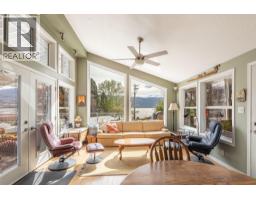 Family room - 7315 Higgin Avenue, Summerland, BC V0H1Z6 Photo 7