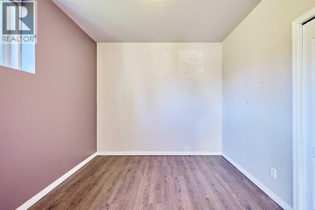 32 Evercreek Bluffs Crescent SW - photo 44