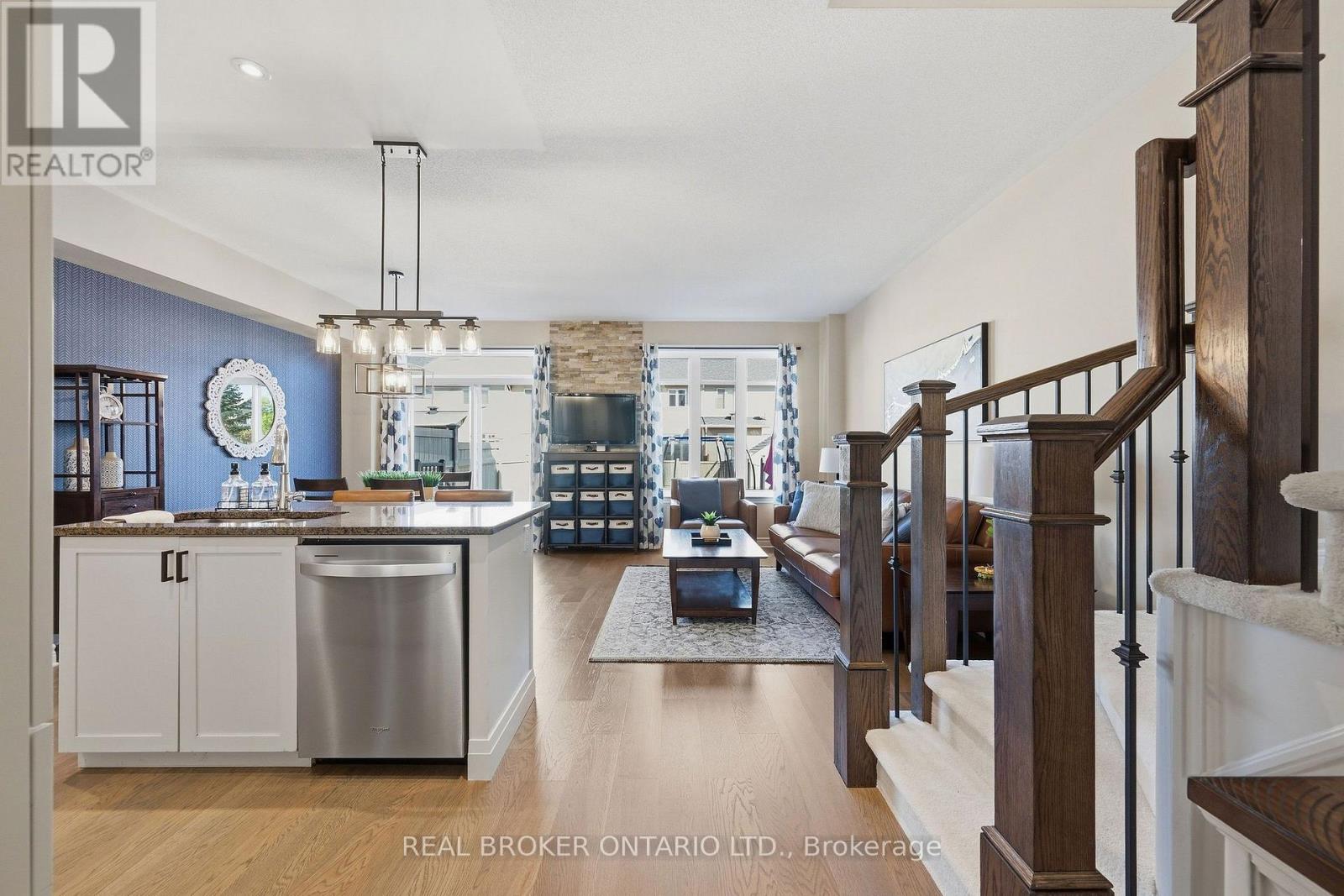 2221 ANGELICA AVENUE - 3
