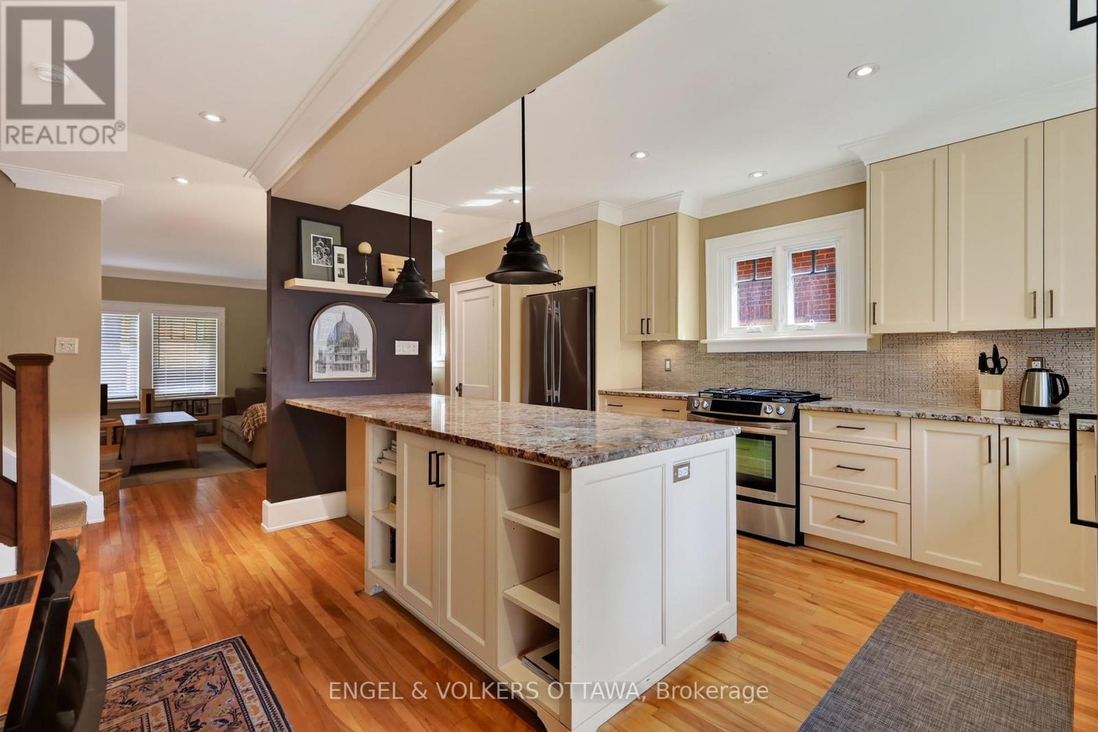56 WILLARD STREET, Ottawa — photo 10