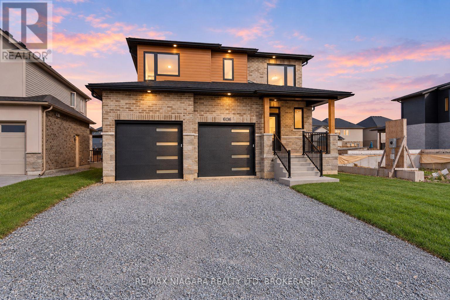 6136 CURLIN CRESCENT, Niagara Falls (Forestview) — photo 2