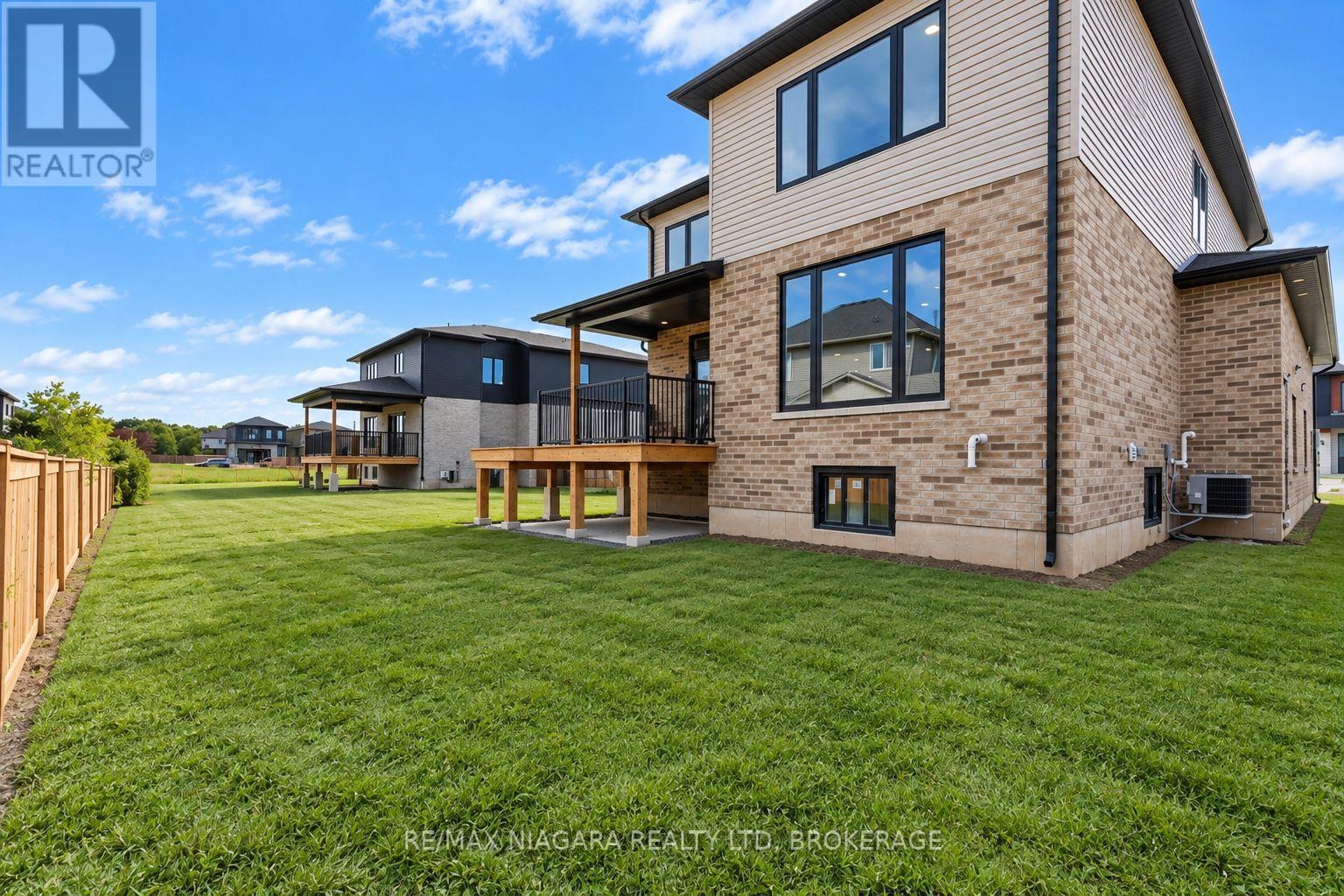 6136 CURLIN CRESCENT - 34