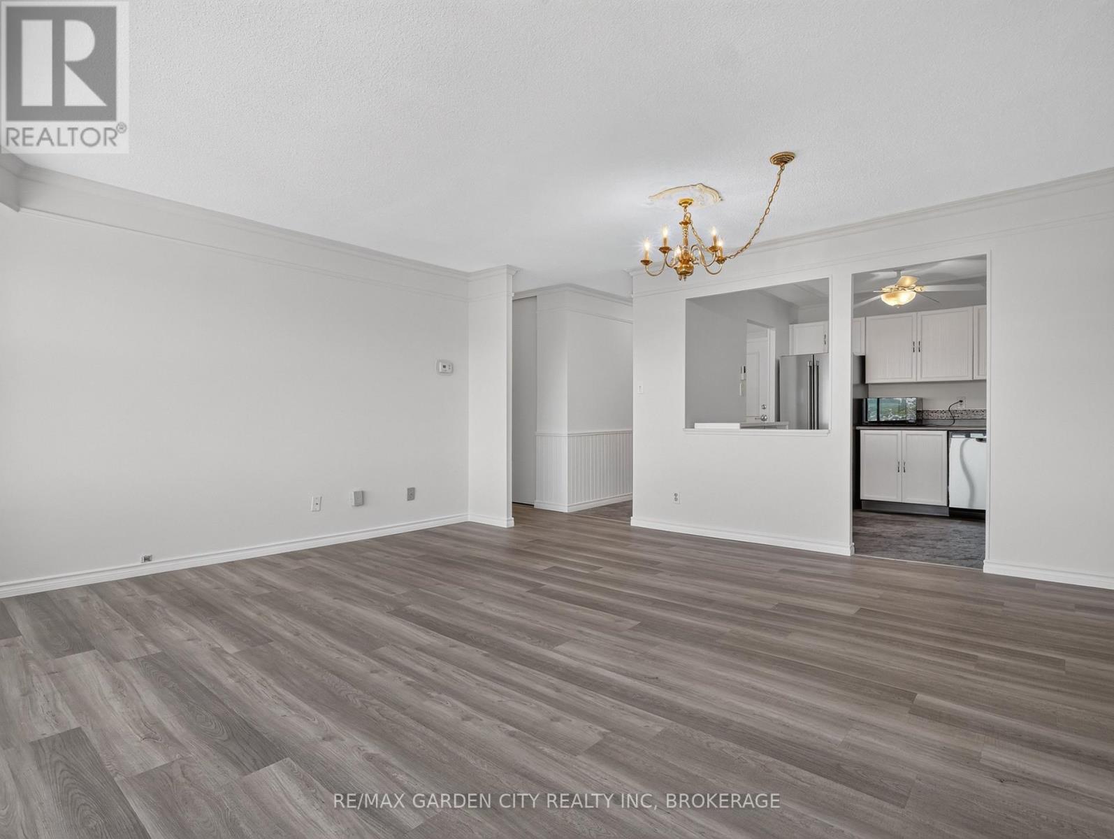 1107 - 7 GALE CRESCENT, St. Catharines (E. Chester) — photo 5