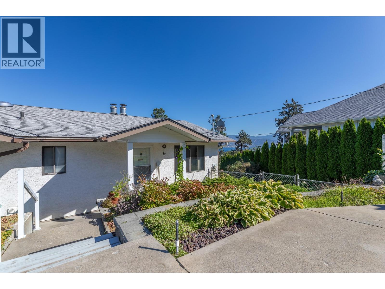  8820 Happy Valley Road, Summerland
