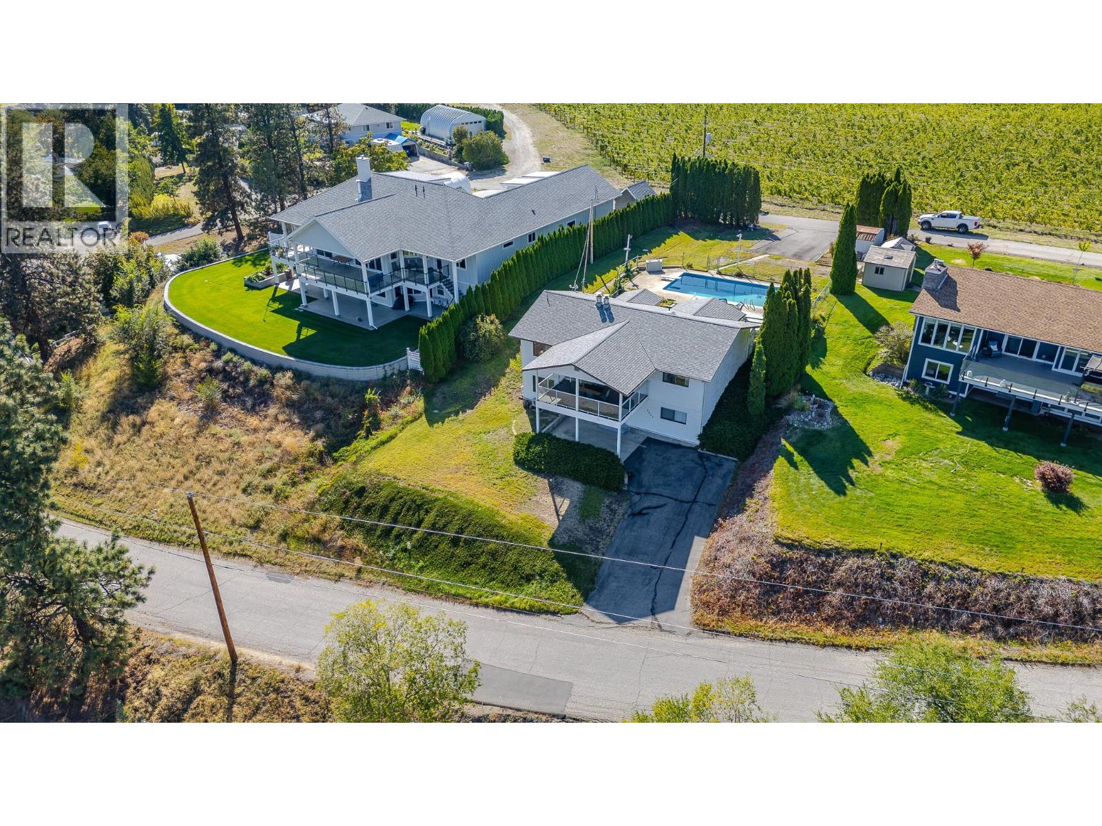  8820 Happy Valley Road, Summerland