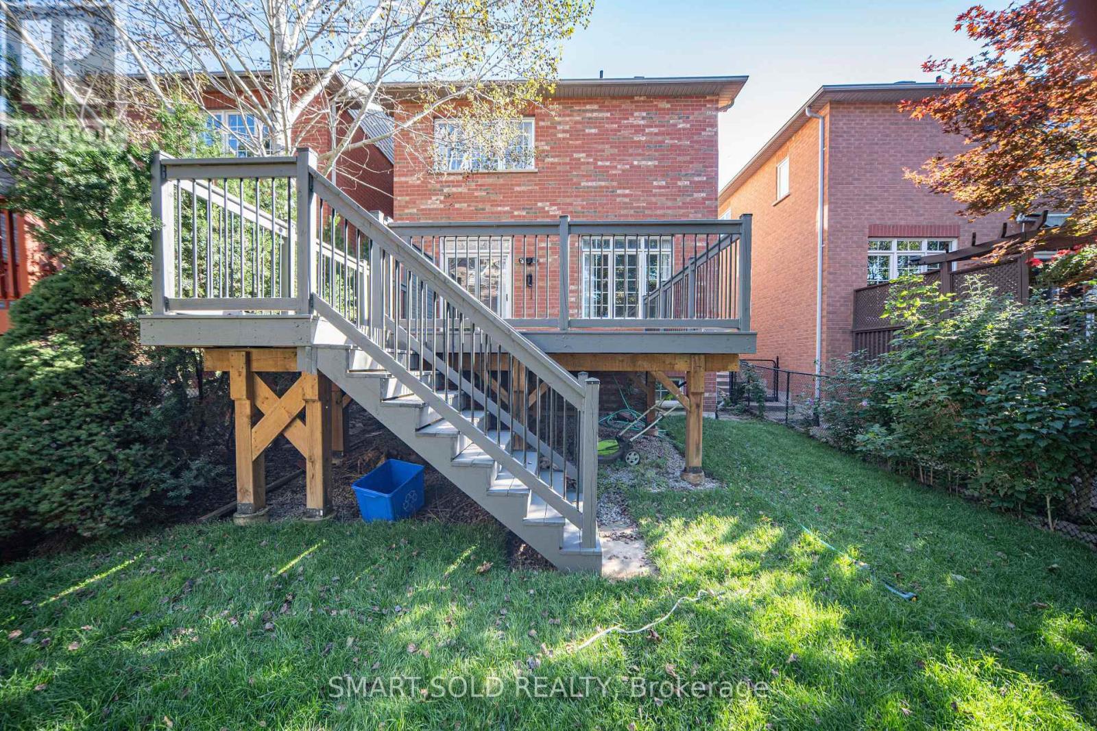 82 BALLYMORE DRIVE - 28