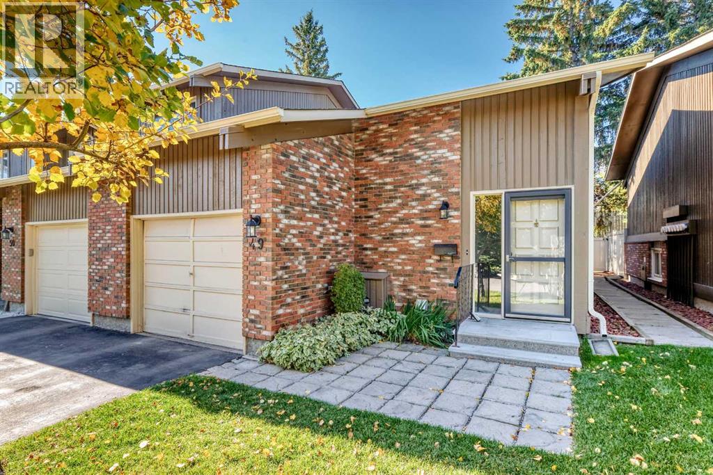 49, 10001 Brookpark Boulevard SW, Calgary