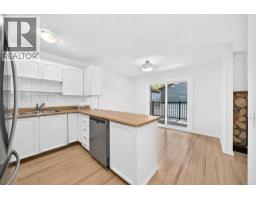 4pc Bathroom - 49, 10001 Brookpark Boulevard Sw, Calgary, AB T2W3E3 Photo 7