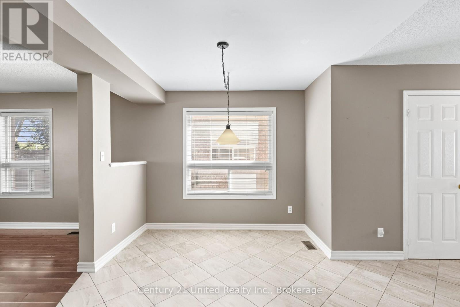 #16 1087 ORMOND DRIVE - Image 17
