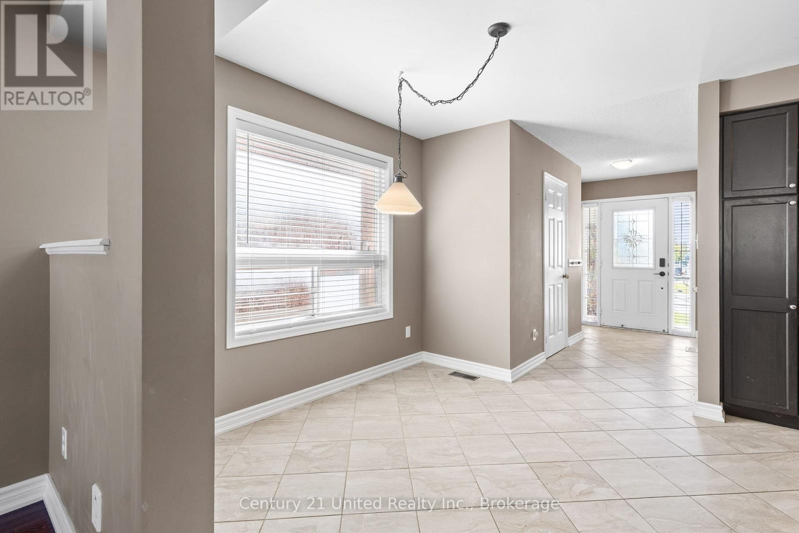 #16 1087 ORMOND DRIVE - Image 20