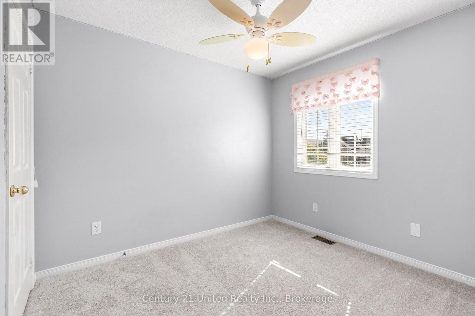#16 1087 ORMOND DRIVE - Image 33