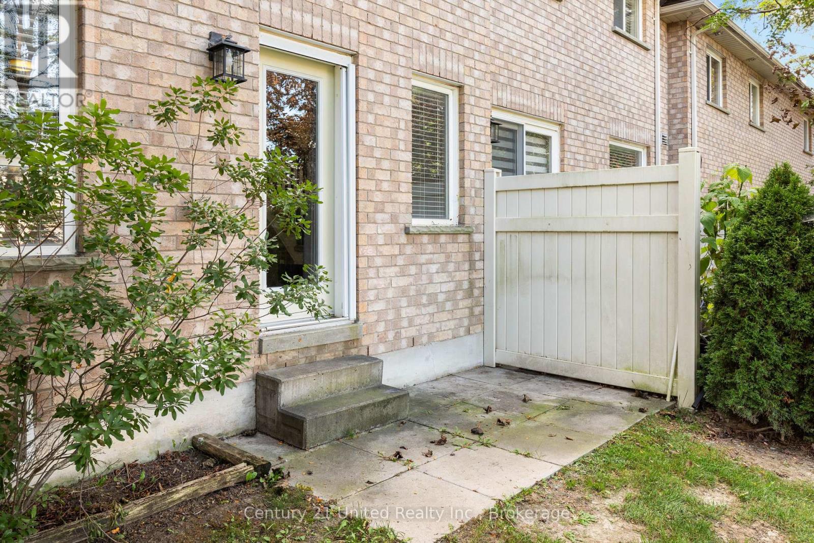 #16 1087 ORMOND DRIVE - Image 41
