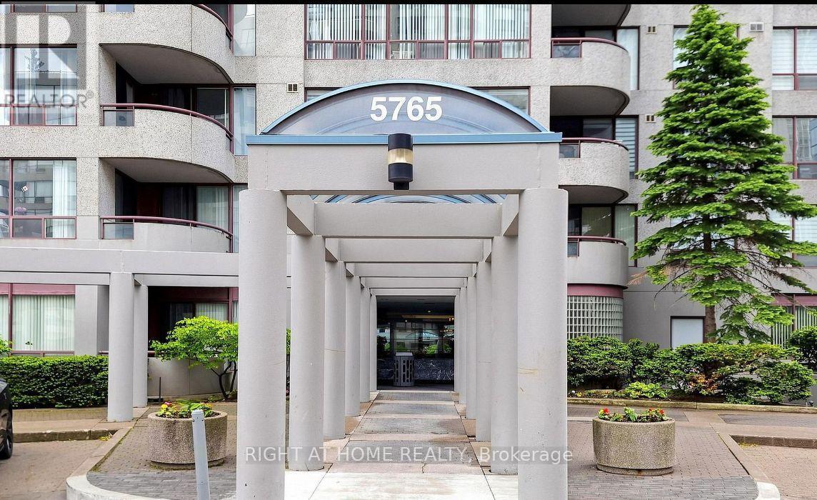 905 - 5765 YONGE STREET N, Toronto (Newtonbrook East)