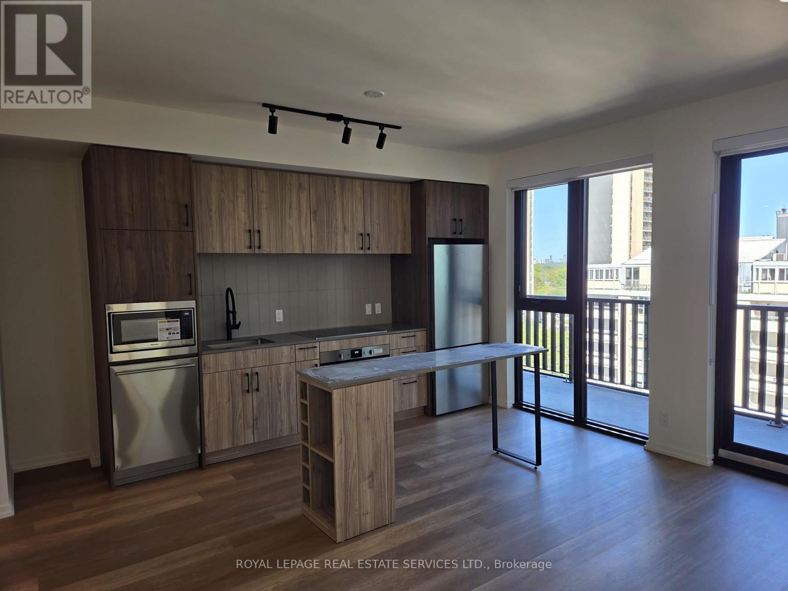 1009 - 109 ERSKINE AVENUE, Toronto (Mount Pleasant West) — photo 2