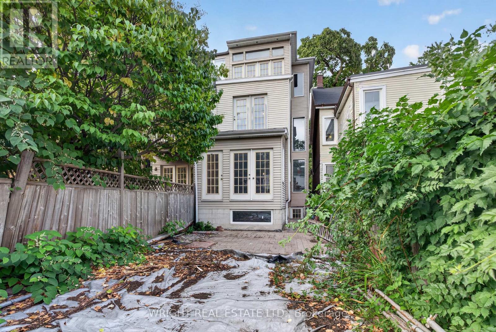 31 OLIVE AVENUE, Toronto (Annex) — photo 2