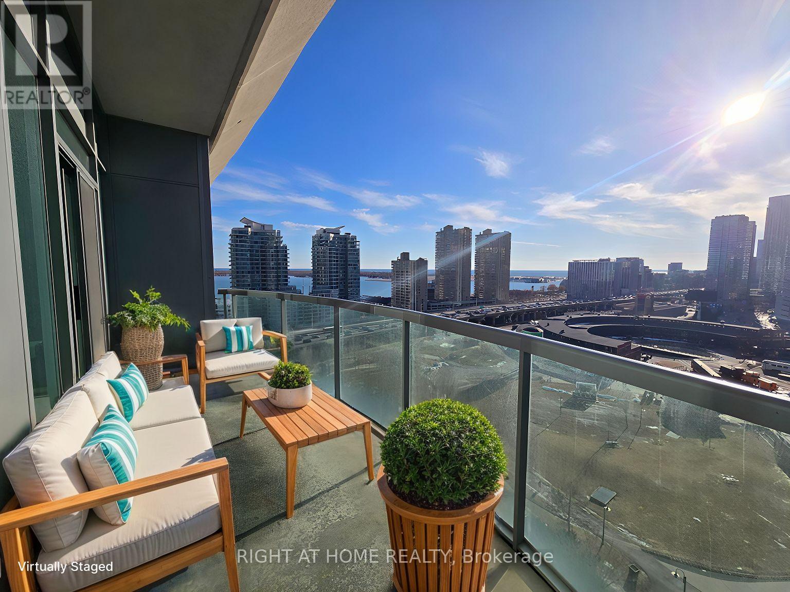 UNIT 1911 - 51 LOWER SIMCOE STREET, Toronto (Waterfront Communities) — photo 11