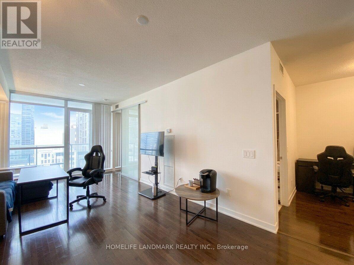 1603 - 770 BAY STREET, Toronto (Bay Street Corridor) — photo 2