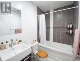 1603 - 770 Bay Street, Toronto, ON M5G1N6 Photo 8